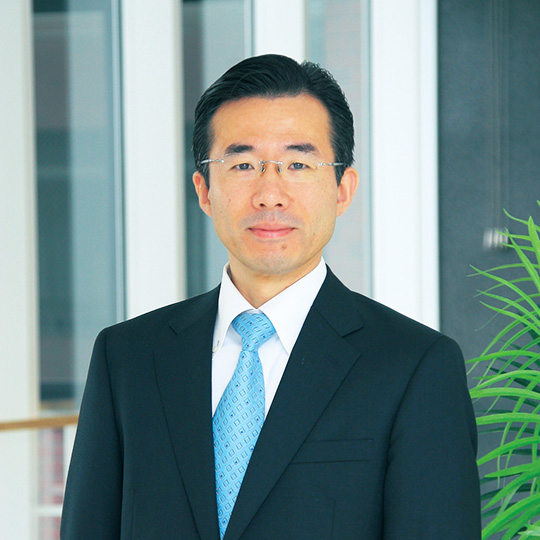 Chair of the Department of Health and Bio-Pharmaceutical Sciences Kenji Moriyama