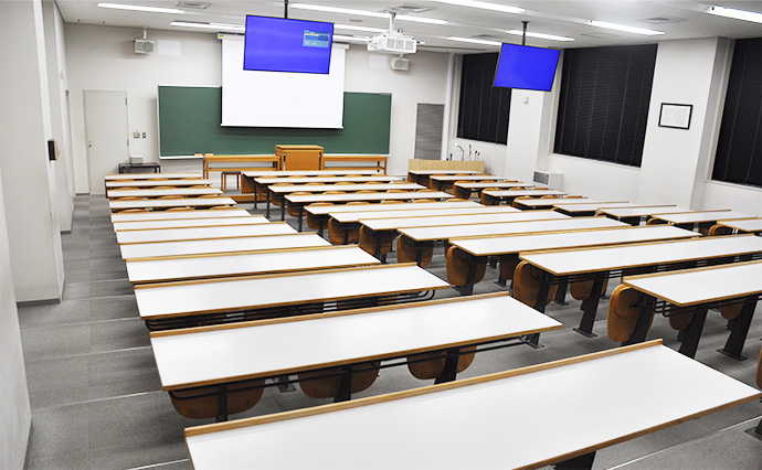 Lecture Building / Classrooms