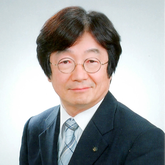 Graduate School Dean Kazumasa Shinozuka